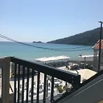 Hotel de apartamente Barocco Wave Skala Potamia