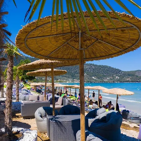 Barocco Wave شقة فندقية 3*